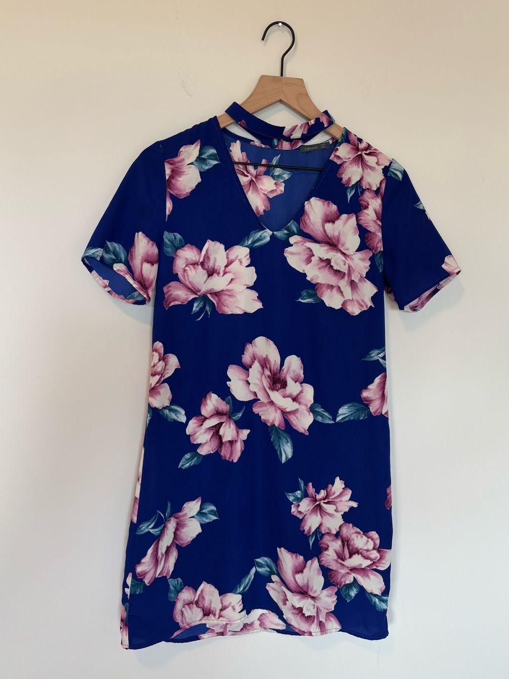Soprano Blue & Pink Floral V-Neck Short Sleeve Dress Adjustable Choker Size S